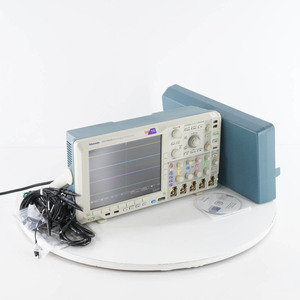 [DW] 8日保証 校正2024年10月まで有効 MSO 4054B MSO4054B Tektronix Mixed Signal Oscilloscope 500MHz 2.5GS/s テクトロ...[05640-0143]