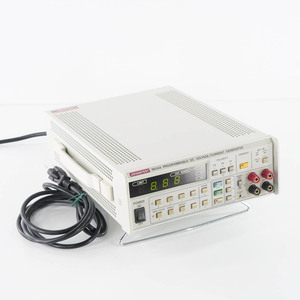 [DW] 8日保証 R6144 ADVANTEST アドバンテスト PROGRAMMABLE DC VOLTAGE/CURRENT GENERATOR プログラマブル直流電圧 電流発...[05586-0076]