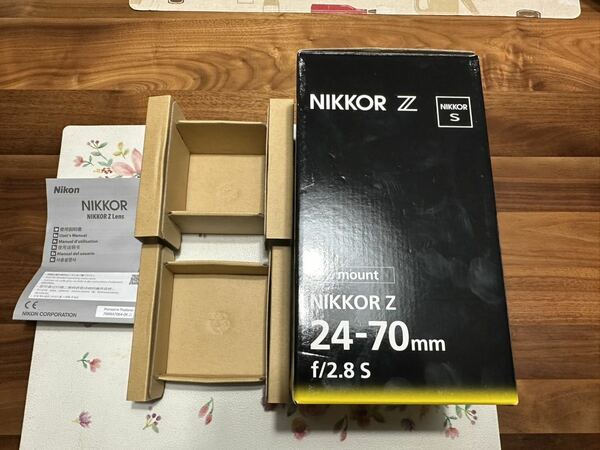 nikon ニコン　NIKKOR Z 24-70mm F2.8 元箱　取説　マニュアル　、レンズ無し