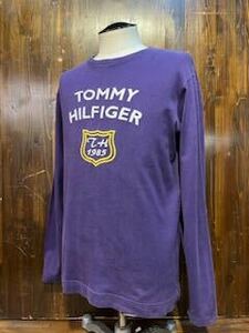 L143 メンズ Tシャツ TOMMY HILFIGER トミーヒルフィガー 長袖 刺繍 パープル 紫 ロングスリーブ 小さいサイズ / S 全国一律送料520円