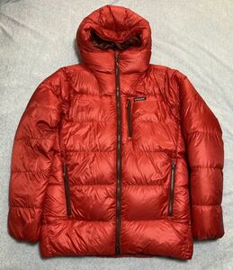 1000円スタート!!美品 希少2019年 patagonia パタゴニア FRE フィッツロイダウンジャケットフーディパーカー S DOWNjacket