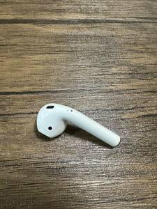 A105 Apple純正 AirPods 第1世代 左 イヤホン MMEF2J/A 左耳のみ　A1722　中古　動作確認済み　即決送料無料