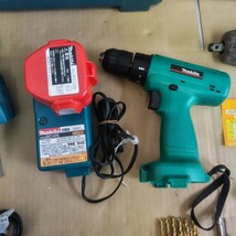 ◎【 makita 電動工具 まとめ売り】中古品 パーツ取り 工具 マキタ バッテリードライバドリル インパクトレンチ 電気カンナ 148-72_画像3