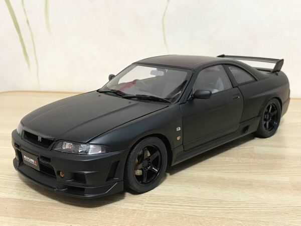 送料無料　1/18 オートアート 日産 スカイライン GT-R R33 Vスペック ニスモ ミニカー AUTOart NISSAN SKYLINE V-SPEC NISMO 旧車