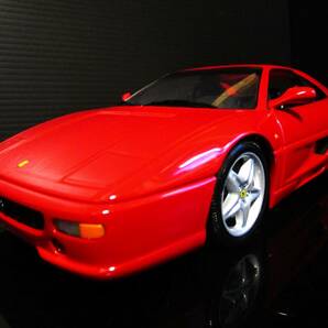 ☆希少☆極上品☆UT 1/18 FERRARI F355 berlinetta フェラーリ F355 ベルリネッタ☆磨き処理、BODYコーティング処理済☆の画像3