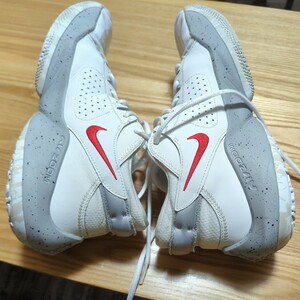 NIKE ZOOM FREAK 2　ナイキ　ズーム