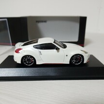 1/43 京商　NISSAN FAIRLADY Z NISMO　Brilliant White Pearl　ニッサン フェアレディZ ニスモ　ブリリアントホワイトパール_画像4