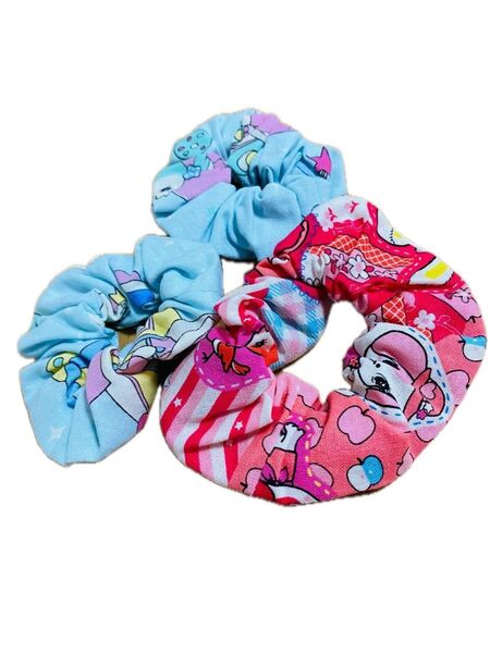 ハンドメイド☆ハニーチューン柄のシュシュ3点セット・お子様に!