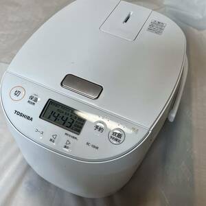 K265 未使用品　TOSHIBA 炊飯器 2023年製　RC-10HR ホワイト 5.5合炊き 炊飯ジャー 備長炭ダイヤモンド