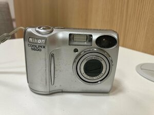 【M69291】中古現状品　Nikon　ニコン　COOLPIX 5600　コンパクトデジタルカメラ　