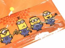 ★非売品・未使用★ユニバーサルスタジオジャパン オリジナルフラップ付きPVCポーチ ミニオン MINIONS USJ　未開封 ノベルティ　日本製_画像2