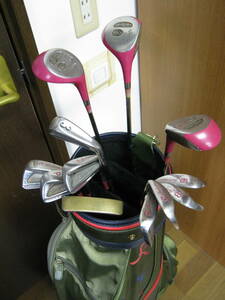 中古初心者女性用クラシックゴルフクラブセット　ゴールデンベア　ジャックニクラウス　１２本　キャディバック付き