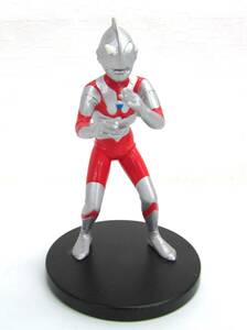 現状品 バンプレスト ウルトラマンフィギュアコレクション ウルトラマン 1999年 とるとる愛テム 人形