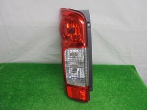 ニッサン／ＮＶ３５０キャラバン　CS4E26　左テールランプ　ユニット　イチコD208　No.813209【品番　26555-5YE5A】