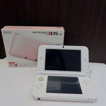 【1円スタート！】Nintendo 3DS LL ピンク×ホワイト 箱あり 中古品 初期化済 3DSソフトケースなし セット ファンタジーライフリンク_画像2