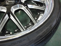 アミスタッド　ライエン　Ｍ０７　２１×９J＋３８　ＰＣＤ１１４．３／５Ｈ　２４５／３５Ｒ２１　アルファード　ヴェルファイア_画像3