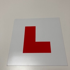 イギリス 英国 UK 自動車 初心者マーク L字マーク L-Plates 若葉マーク マグネットタイプ Learner 仮免許の画像1