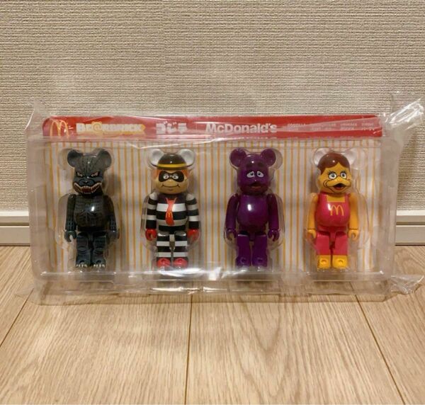 ゴジラvsマクドナルド BE@RBRICK 4体セット　ベアブリック