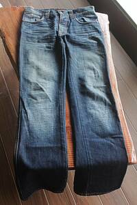 NUDIE JEANS(ヌーディジーンズ)★/　ストレートジーンズ30inch★ユーズド加工★大特価/J147