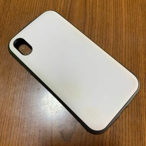 iPhone XR用 ハイブリッドタフケース マットホワイト PG-18YPT02WH