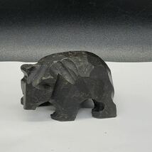 熊の置物 一刀彫　彫刻 木彫 民芸品 インテリア L18-8_画像1
