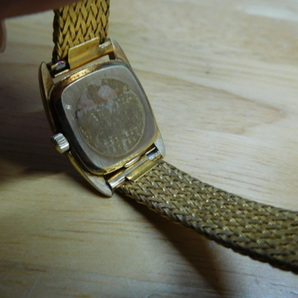 売り切り♪中古（ジャンク品）ユニバーサル・ジュネーブ・UNIVERSAL GENEVEアナログ（女性用）腕時計・手巻き？不明・アンティーク・レトロの画像5
