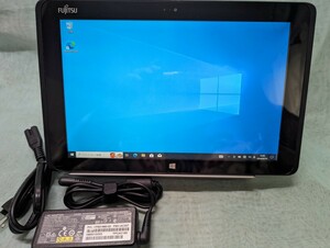 Fujitsuタブレット ARROWS Tab Q506/MB（Windows 10) /64GB/ペン無し