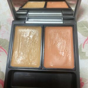 &be and Be fancy la- beige & orange concealer foundation 