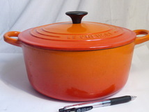 ハゲあり◆LE CREUSET ル・クルーゼ ココットロンド オレンジ 22cm ホーロー鍋_画像2