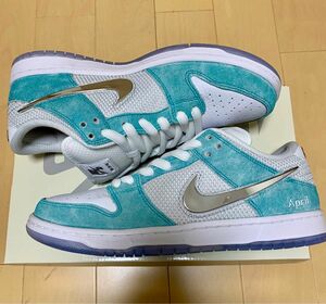 APRIL SKATEBOARDS× Nike SB Dunk Low Pro QS "White and Multi-Color