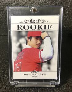 【大谷翔平】ROOKIE カード！マグネットローダー、カードスタンド付き！