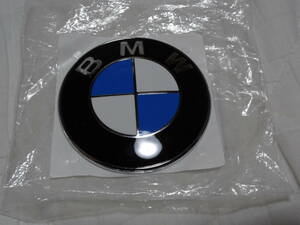 BMW中古エンブレム　車種不明　汎用流用加工　両面テープ貼り付け　M2M3M4M5M6x1X2X3X4X5X6XZ3Z4 フロント　リア　リヤ