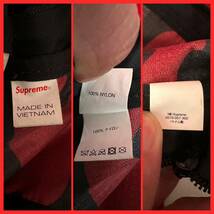 Supreme シュプリーム NECK POUCH ネックポーチ ショルダーバッグ 迷彩 カモフラ ショルダーバッグ - 黒 / ブラック X 赤 / レッド_画像9