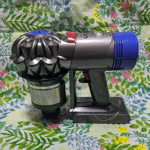 ダイソン　dyson　コードレスクリーナー サイクロン掃除機 純正　V8 animalpro