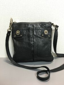 MARC BY MARC JACOBS マークバイマークジェイコブス レザー ショルダーバッグ ブラック