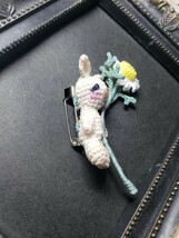 ESMR*ハンドメイド*レース編み*ブローチ*マーガレット*うさぎちゃん**_画像4