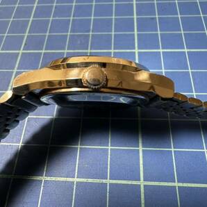 美品 SEIKO 腕時計 自動巻き エンブレム 2409-0140T 530257 シルバー 盤面 緑の画像3