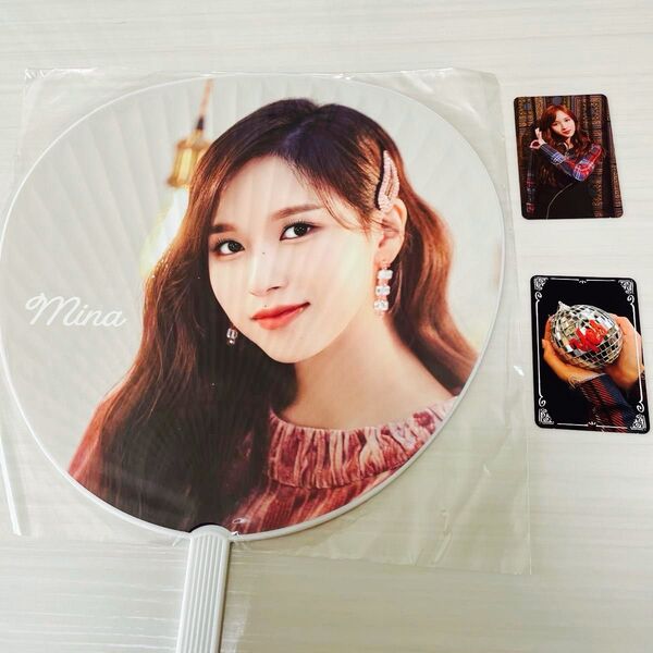 TWICE MINA うちわ+トレカ×2