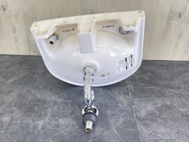 壁掛手洗器 【中古】TOTO トートー L30DM 水栓 排水金具 シャボン入れ 手洗いボウル 洗面器 住宅設備 /56421_画像2