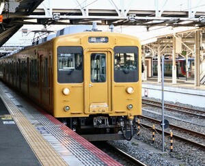 ☆[1-3280]鉄道写真:JR 105系(岡山地区)☆KGサイズ