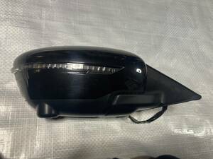  Nissan X-trail T32 latter term right door mirror 