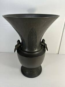 アンティーク品 ウサギ　二兎花器　置物　壺　花瓶　真鍮製　古陶器 骨董品　