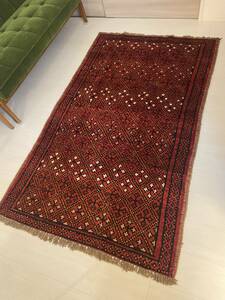  手織りトライバルラグ バルーチ産 約20万円 ウール 手織り ヴィンテージラグ イラン産 検索用:ペルシャ絨毯 トルコ絨毯
