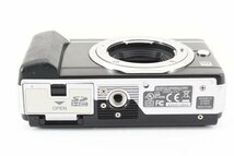 ADS3176★ 実用品 ★ オリンパス OLYMPUS PEN E-PL1 ボディ 手振れ補正エラーなし_画像9