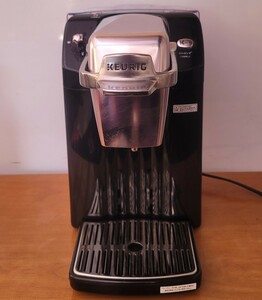 KEURIG コーヒーメーカー BS300K ネオブラック キューリグ ドリップ式 2019年製 ユニカフェ