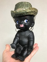 当時物 1960年代頃 加藤工芸 日本製 陶器製 くろんぼの男の子 麦わら帽子付 19ｃm アクセサリートレイ クロンボ メルヘン 昭和レトロ 希少_画像1