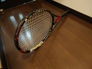 極美品！SRIXON REVO CV2.0 Tour 硬式用テニスラケットスリクソン