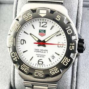 【1円〜】TAG HEUER タグ ホイヤー 腕時計 メンズ FORMULA1 フォーミュラ1 WAC1111 ホワイト文字盤 200M デイト 可動品