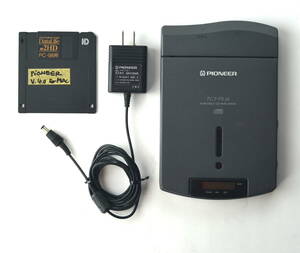 Pioneer パイオニア SCSI 外付けCDドライブ PCP-PR24 OSブート確認済　専用アダプタ/Mac用ドライバーFD 