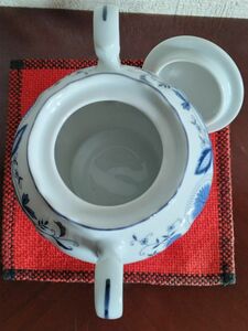 陶器シュガー入れポット　お茶　インテリア　オブジェ　小物入れ置物　藍色×白　美品 器 ホワイト